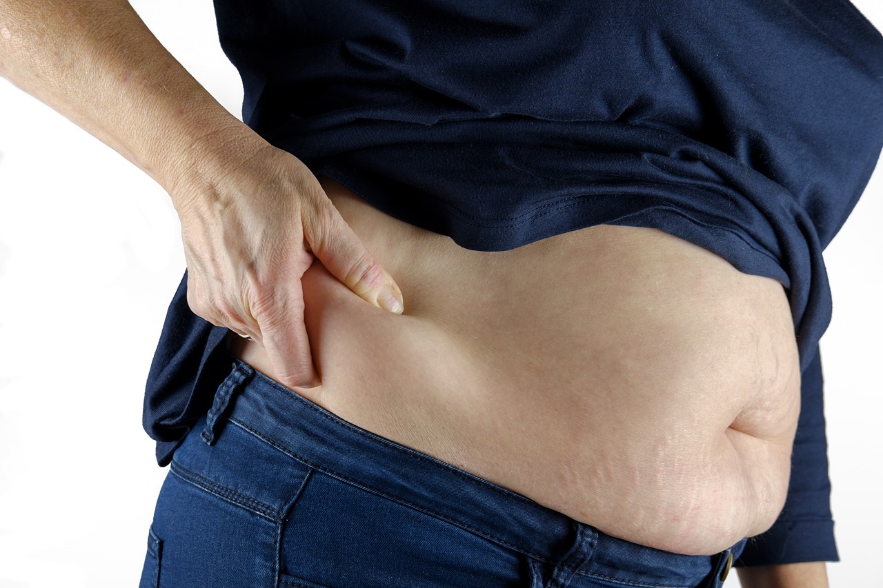 Having Belly Fat In Middle Age Linked To Alzheimer’s Risk: Study