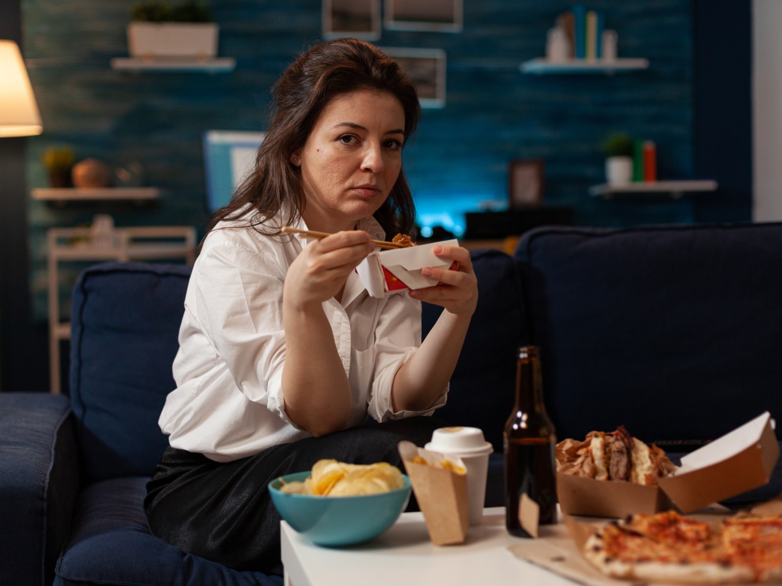 binge eating on semaglutide Does Help Eating? Clinical Evidence Semaglutide Quells "Food Noise," Improves