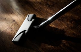 Discover how everyday housework boosts fitness. Learn how vacuuming, mopping, and gardening act as effective workouts that help you achieve daily exercise goals naturally.