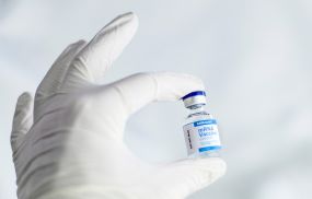 Learn how vaccines use antigens to trigger antibodies and build immune memory, providing effective immune training without illness and long-term protection against infectious diseases.