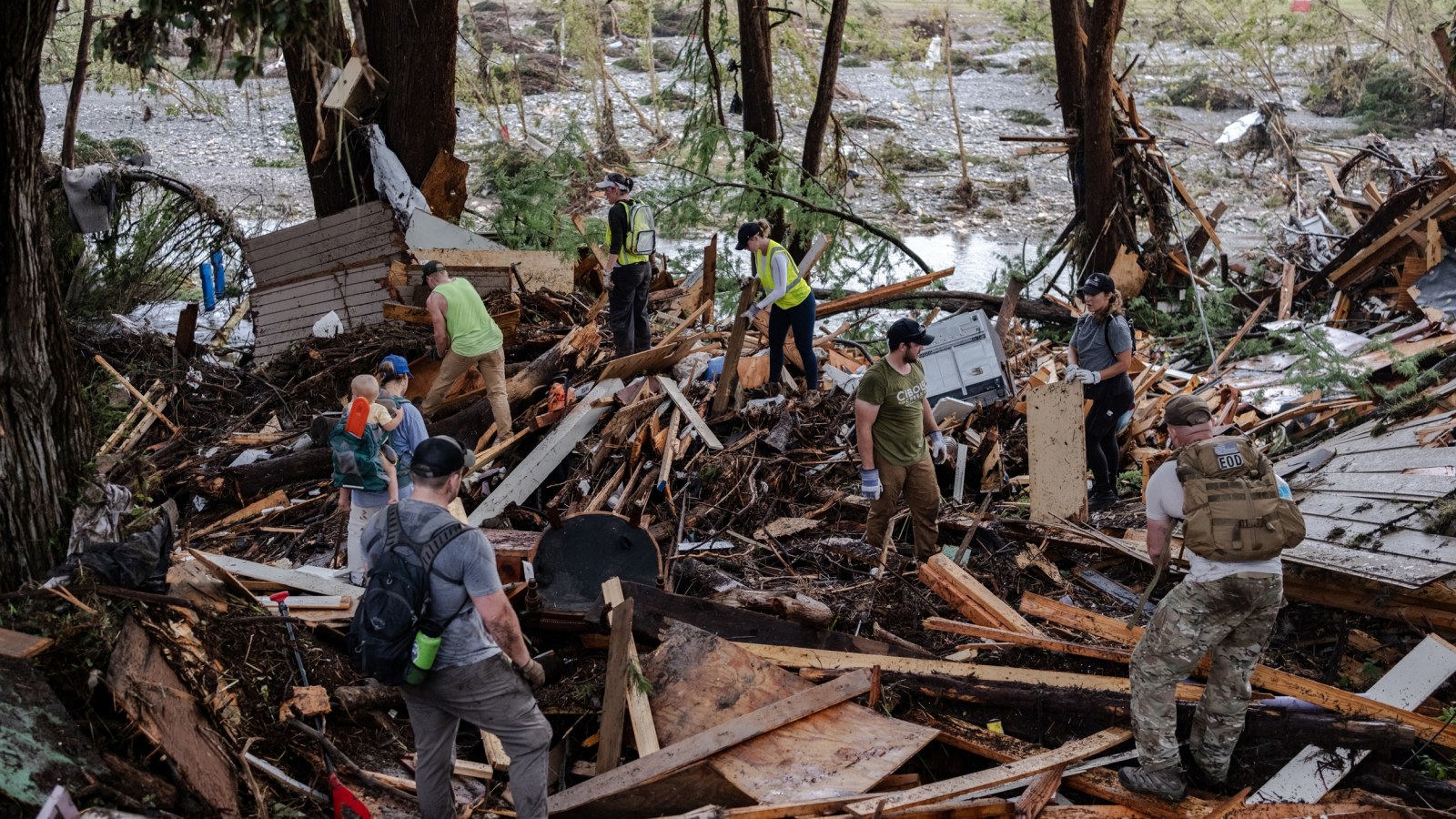 Flash Flood Survivors Face Hidden Health Risks Long After Floodwaters Recede, from Infections to Lasting Mental Health Effects