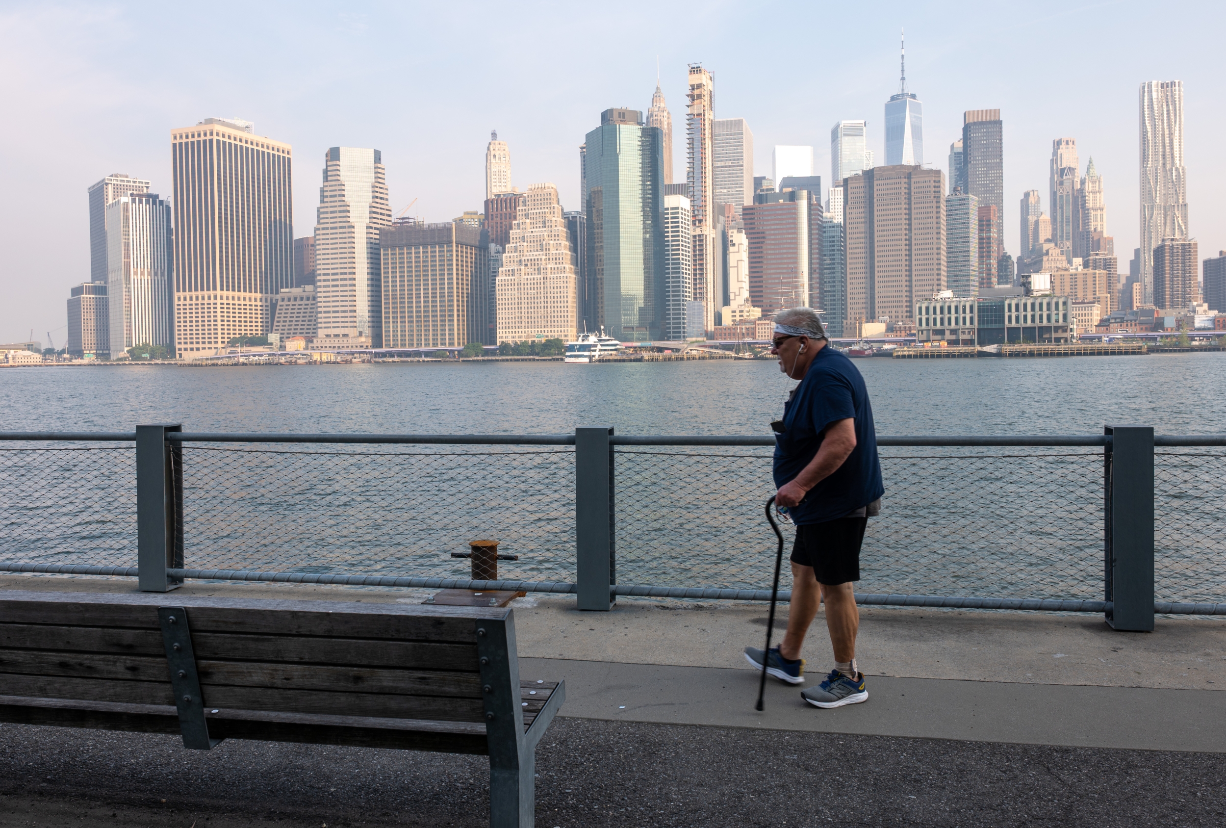 Older Adults with Steady Daily Schedules Reported Less Pain and Fewer Depression Symptoms in a Small Study