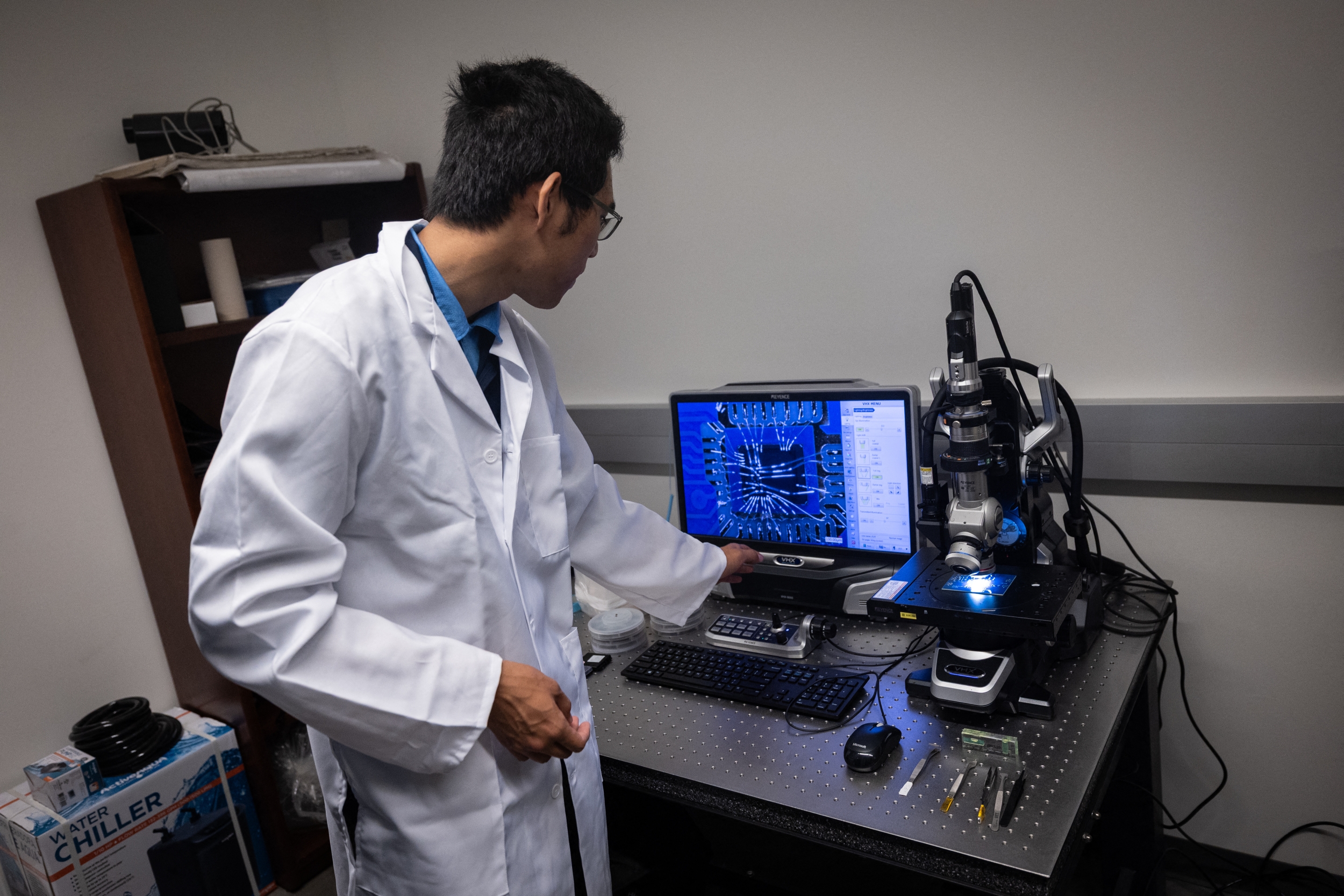 Researchers Used AI to Design Working Viruses, Raising Both Medical Hopes and Biosecurity Concerns — GLOBAL — Aslikannih