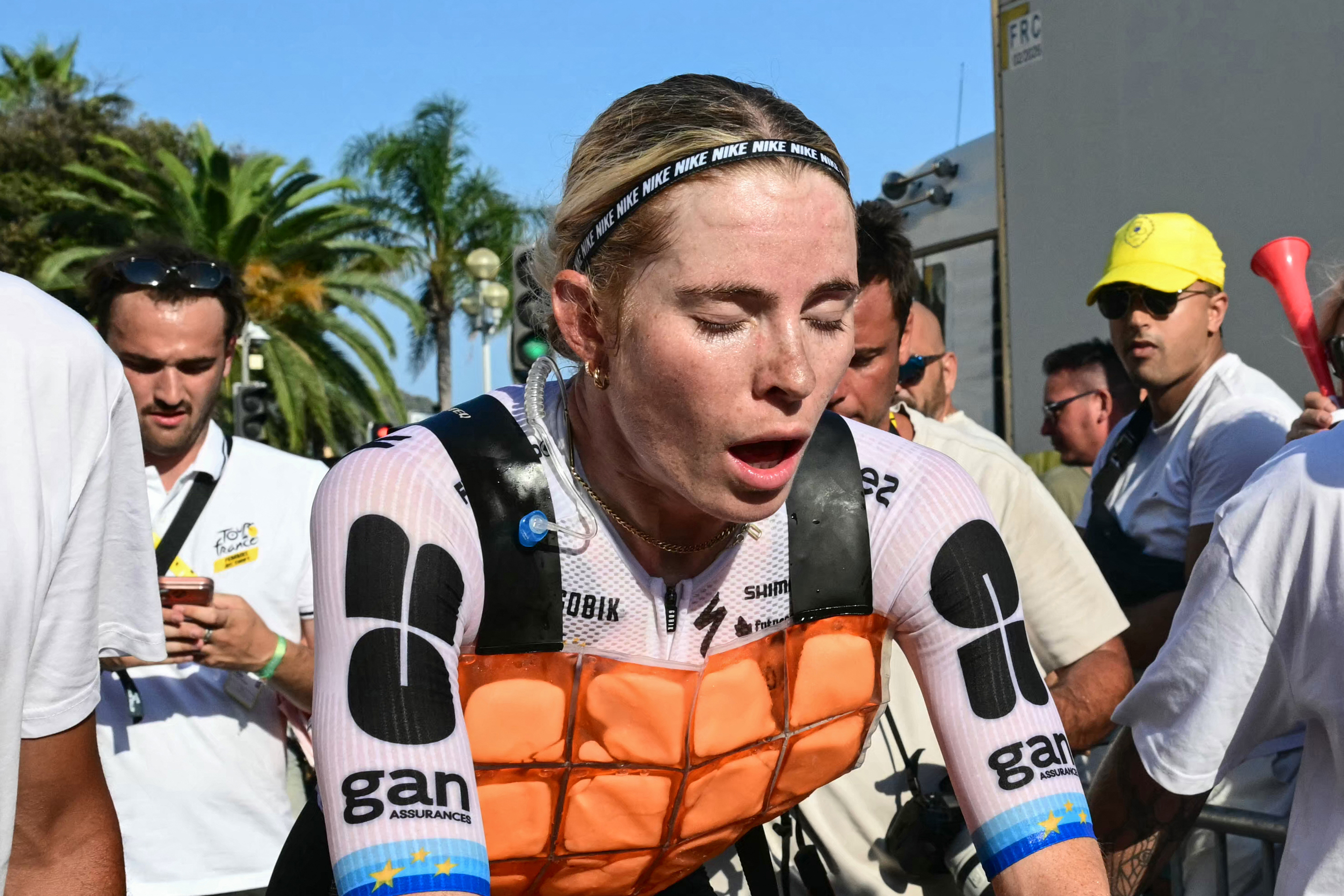 Aero fairness questions move to clothing at the Tour de France Femmes