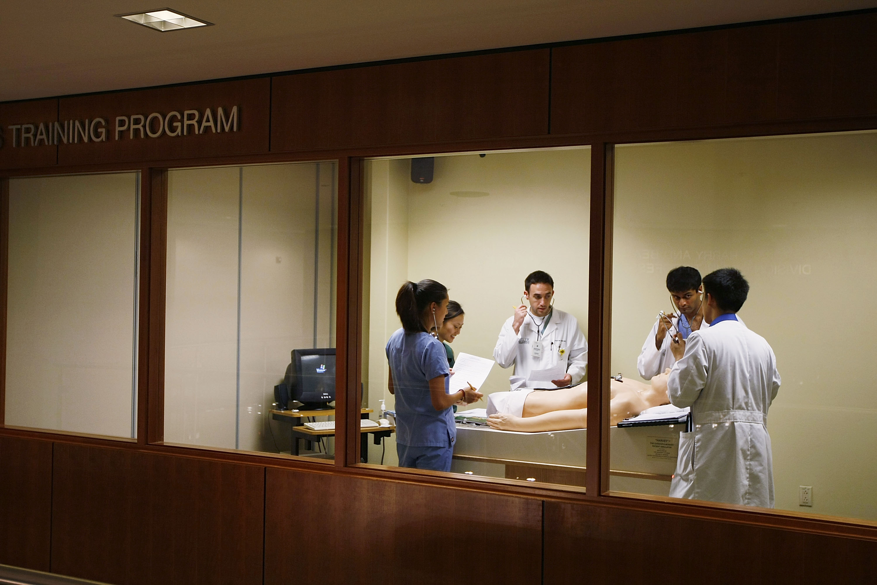 Medical Students Can Finish School Without Required Outpatient Training and Internal Medicine Educators Want That Changed